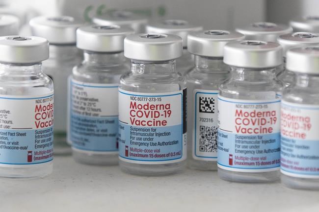 Health Canada approves updated Moderna vaccine for COVID-19 | iNFOnews.ca Health Canada approves updated Moderna vaccine for COVID-19 | iNFOnews.ca