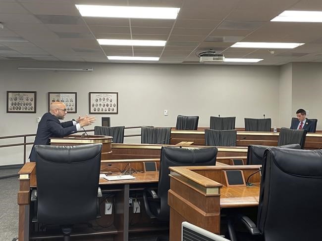 Vaccine skeptics dominate South Carolina pandemic preparation meeting as COVID-19 cases rise | iNFOnews.ca Vaccine skeptics dominate South Carolina pandemic preparation meeting as COVID-19 cases rise | iNFOnews.ca