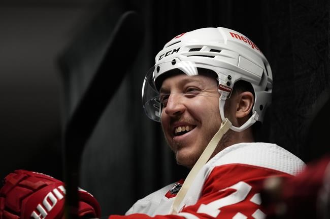 Oilers sign forward Adam Erne to professional tryout agreement | iNFOnews.ca