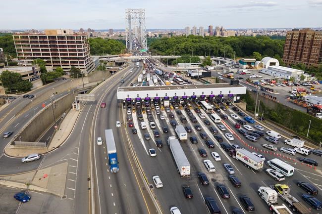 On the road again: Commuting makes a comeback as employers try to put pandemic in the rearview | iNFOnews.ca