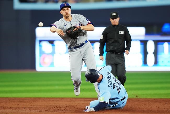 Rangers complete four-game sweep of Blue Jays as Toronto's playoff hopes fade | iNFOnews.ca