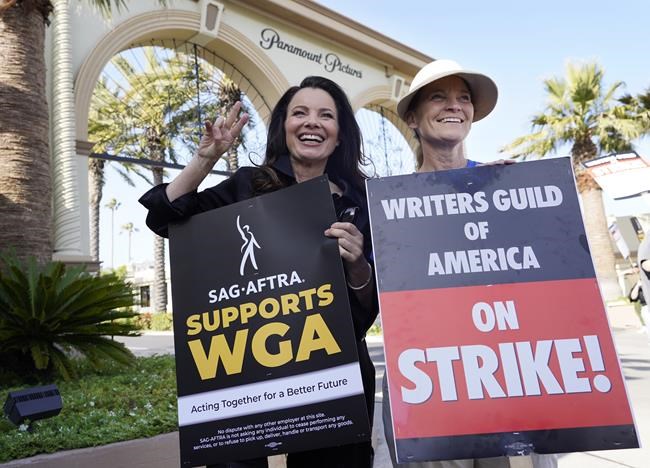 An end in sight? Striking writers and Hollywood studios spend second full day in negotiations | iNFOnews.ca