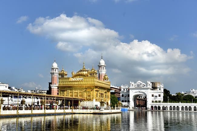 Travellers rattled by Canada-India row, but trip plans remain unchanged | iNFOnews.ca
