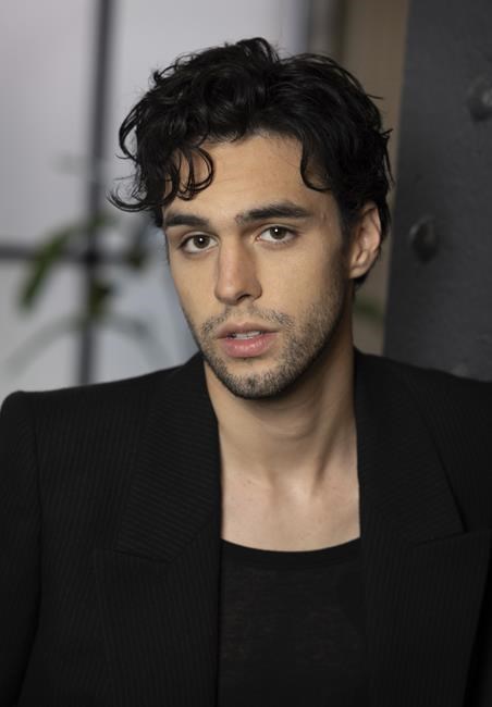 Stephen Sanchez conjures jukeboxes and early rock n' roll on debut album 'Angel Face' | iNFOnews.ca Stephen Sanchez conjures jukeboxes and early rock n' roll on debut album 'Angel Face' | iNFOnews.ca