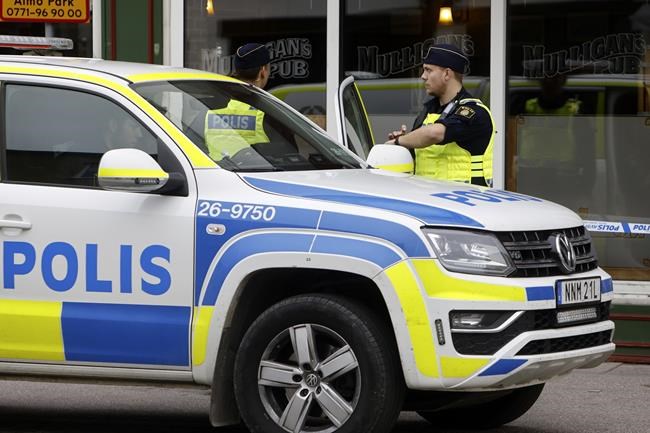 A gunman opened fire in a crowded pub in Sweden, killing 2 men and wounding 2 people, police say | iNFOnews.ca A gunman opened fire in a crowded pub in Sweden, killing 2 men and wounding 2 people, police say | iNFOnews.ca