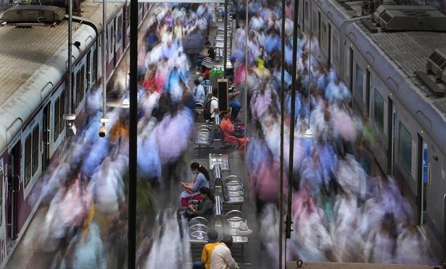 India’s Parliament passes law that will reserve a third of legislature seats for women from 2029 | iNFOnews.ca India’s Parliament passes law that will reserve a third of legislature seats for women from 2029 | iNFOnews.ca