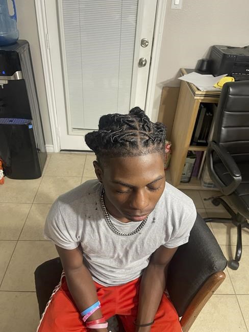 A Black student was suspended for his hairstyle. Now his family is suing Texas officials | iNFOnews.ca