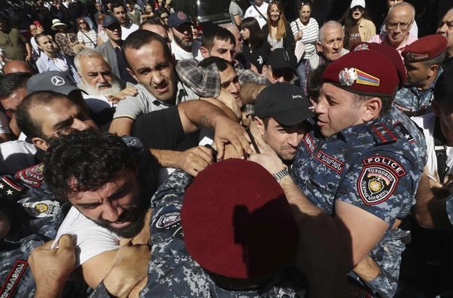 Aid shipments and evacuations as Azerbaijan reasserts control over breakaway province | iNFOnews.ca Aid shipments and evacuations as Azerbaijan reasserts control over breakaway province | iNFOnews.ca