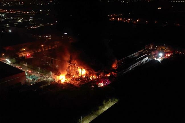 Death toll in Taiwan factory fire lowered to nine, with one missing. Four victims were firefighters | iNFOnews.ca Death toll in Taiwan factory fire lowered to nine, with one missing. Four victims were firefighters | iNFOnews.ca