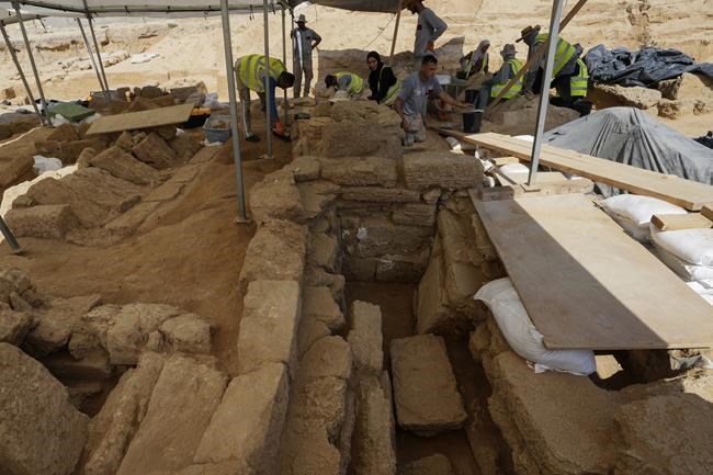 Archaeologists unearth the largest cemetery ever discovered in Gaza and find rare lead sarcophogi | iNFOnews.ca Archaeologists unearth the largest cemetery ever discovered in Gaza and find rare lead sarcophogi | iNFOnews.ca