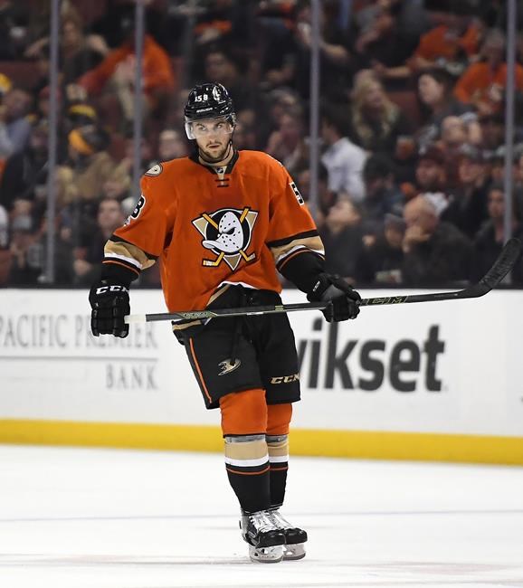 Former NHL player Nicolas Kerdiles dies after a motorcycle crash in Nashville. He was 29 | iNFOnews.ca