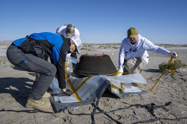 NASA's first asteroid samples land on Earth after release from spacecraft | iNFOnews.ca