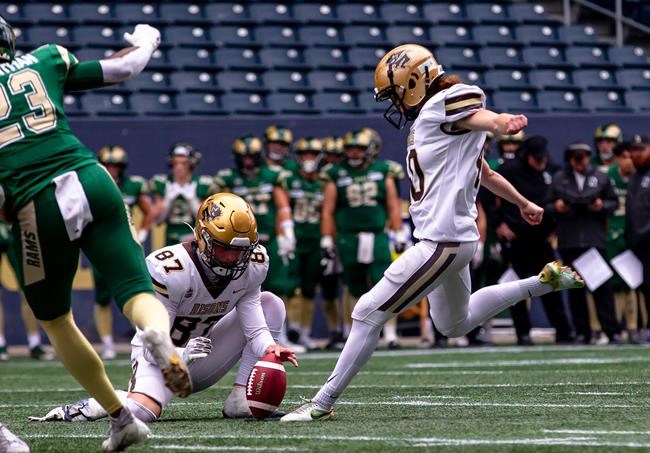 Bisons kicker Turner hopes to break down barriers for women in sport | iNFOnews.ca Bisons kicker Turner hopes to break down barriers for women in sport | iNFOnews.ca