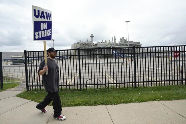 Auto workers union to announce plans on Friday to expand strike in contract dispute with companies | iNFOnews.ca Auto workers union to announce plans on Friday to expand strike in contract dispute with companies | iNFOnews.ca