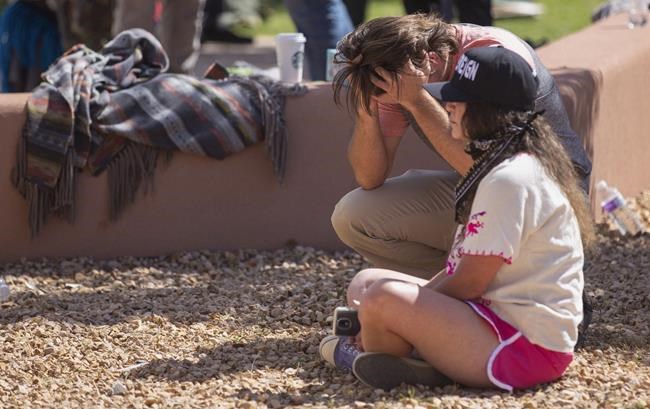 A man is shot and wounded as tempers flare in New Mexico over the statue of a Spanish conquistador | iNFOnews.ca