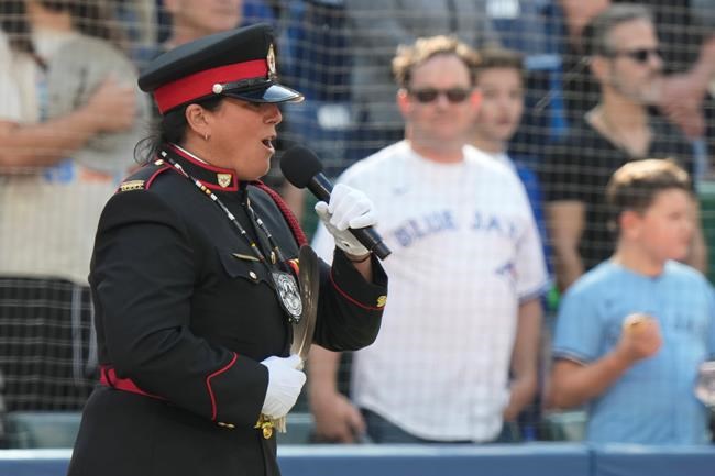 Indigenous police officer hopes to inspire with trilingual 'O Canada' at Jays game | iNFOnews.ca