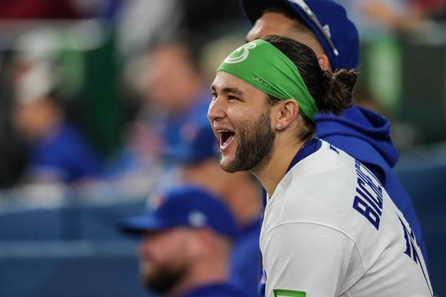 CP NewsAlert: Jays secure playoff berth | iNFOnews.ca CP NewsAlert: Jays secure playoff berth | iNFOnews.ca