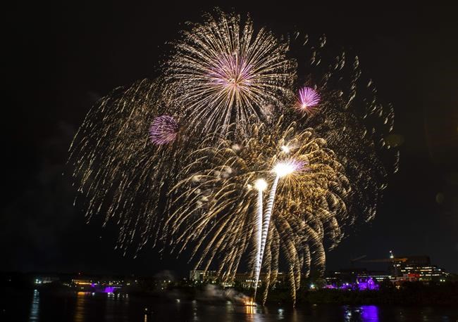 Diwali fireworks advisory issued despite warnings it might be discriminatory: emails | iNFOnews.ca Diwali fireworks advisory issued despite warnings it might be discriminatory: emails | iNFOnews.ca