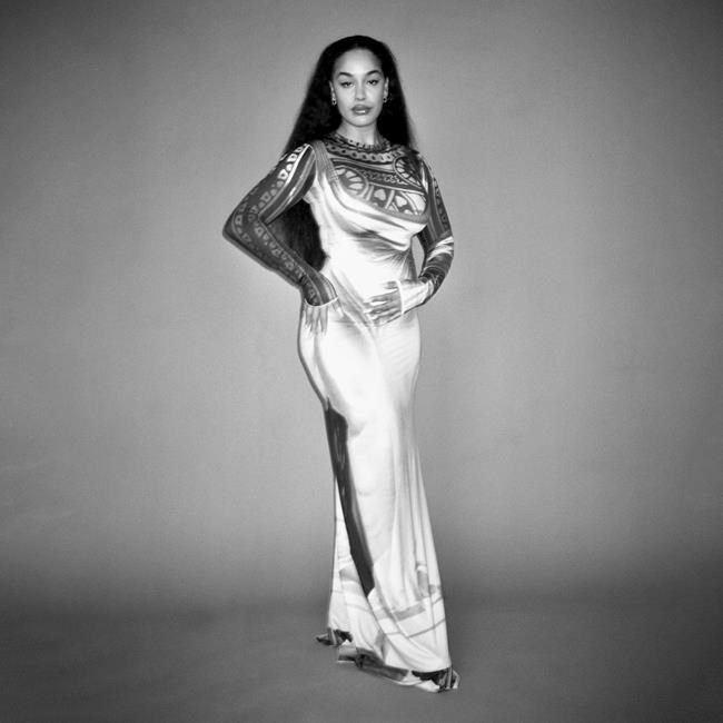 Music Review: Allow Jorja Smith to reintroduce herself on her sophomore release, 'Falling or Flying' | iNFOnews.ca