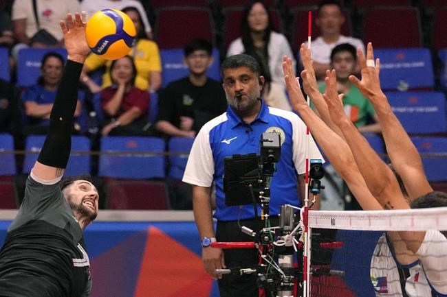 Canada falls to Poland at men's volleyball Olympic qualifier tournament | iNFOnews.ca