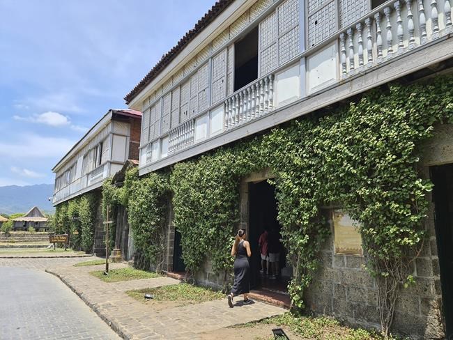 The Philippines aims at a younger generation of Filipino American travelers | iNFOnews.ca The Philippines aims at a younger generation of Filipino American travelers | iNFOnews.ca