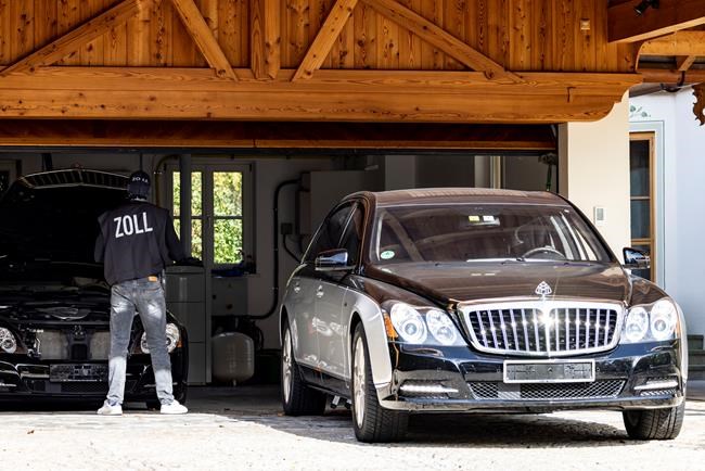 German customs officials raid properties belonging to a Russian national targeted by sanctions | iNFOnews.ca German customs officials raid properties belonging to a Russian national targeted by sanctions | iNFOnews.ca