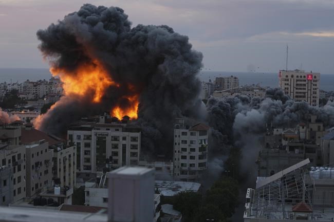 Biden decries the 'unconscionable' Hamas attack and warns Israel's enemies not to exploit the crisis | iNFOnews.ca