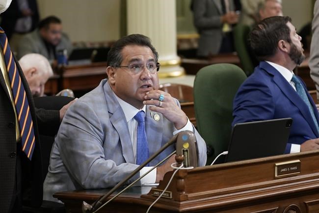California governor signs laws compelling universities to report return of Native American remains | iNFOnews.ca