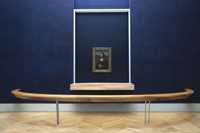 Scientists pry a secret from the `Mona Lisa' about how Leonardo painted the masterpiece | iNFOnews.ca Scientists pry a secret from the `Mona Lisa' about how Leonardo painted the masterpiece | iNFOnews.ca