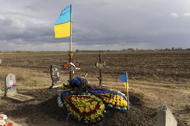 Fierce fighting persists in Ukraine’s east as Kyiv reports nonstop assaults by Russia on a key city | iNFOnews.ca Fierce fighting persists in Ukraine’s east as Kyiv reports nonstop assaults by Russia on a key city | iNFOnews.ca