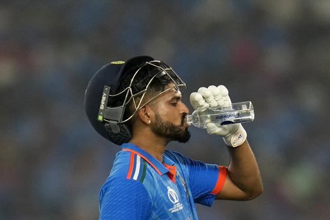 India routs Pakistan by 7 wickets to extend winning streak over rival at Cricket World Cup | iNFOnews.ca