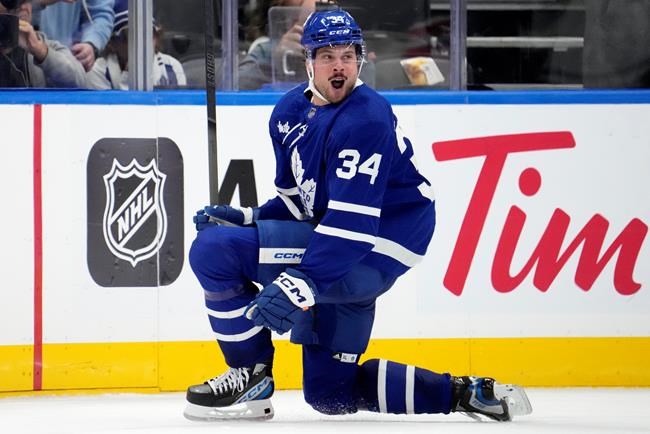 Leafs centre Matthews, Canucks centre Pettersson headline NHL's three stars | iNFOnews.ca