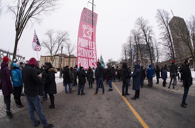 Quebec labour unions in health care, education vote 95 per cent for strike mandate | iNFOnews.ca
