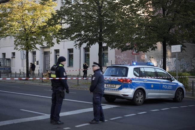 The German chancellor condemns a firebomb attack on a Berlin synagogue and vows protection for Jews | iNFOnews.ca The German chancellor condemns a firebomb attack on a Berlin synagogue and vows protection for Jews | iNFOnews.ca