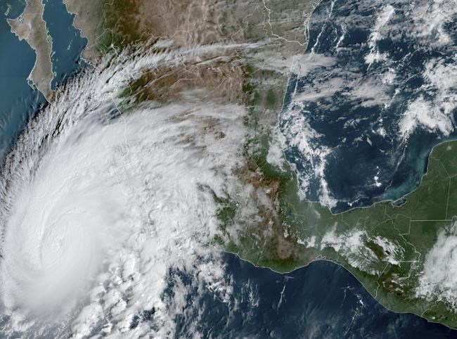 Hurricane Norma weakens slightly on a path toward Los Cabos in Mexico | iNFOnews.ca Hurricane Norma weakens slightly on a path toward Los Cabos in Mexico | iNFOnews.ca