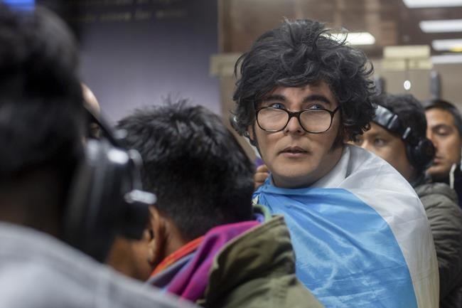 A man, a plan, a chainsaw: How a power tool took center stage in Argentina's presidential race | iNFOnews.ca