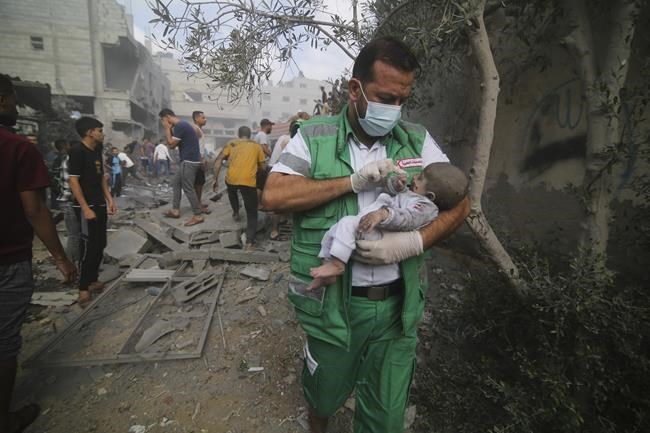 Dwindling fuel supplies for Gaza's hospital generators put premature babies in incubators at risk | iNFOnews.ca Dwindling fuel supplies for Gaza's hospital generators put premature babies in incubators at risk | iNFOnews.ca