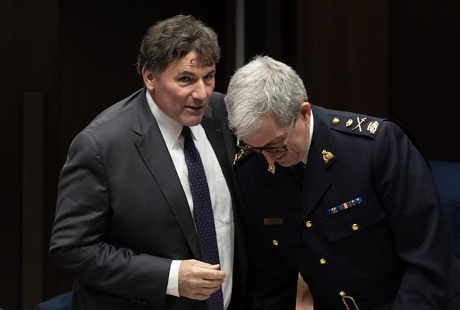 Liberals moving ahead on assault-style gun ban with legislation, regulation: LeBlanc | iNFOnews.ca Liberals moving ahead on assault-style gun ban with legislation, regulation: LeBlanc | iNFOnews.ca