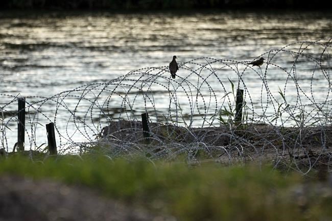 Texas sues Biden administration seeking to stop federal agents from cutting razor wire on border | iNFOnews.ca