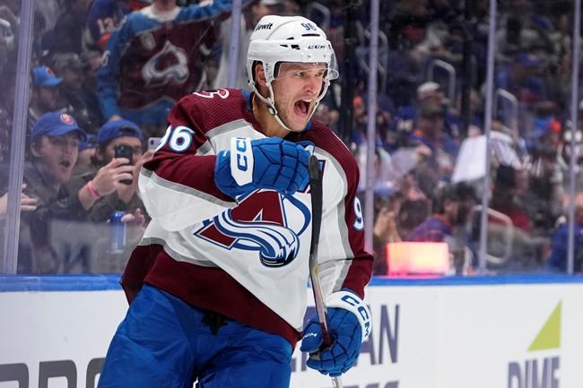 Rantanen has goal, 3 assists as Avalanche beat Islanders 7-4 for record 15th straight road win | iNFOnews.ca Rantanen has goal, 3 assists as Avalanche beat Islanders 7-4 for record 15th straight road win | iNFOnews.ca