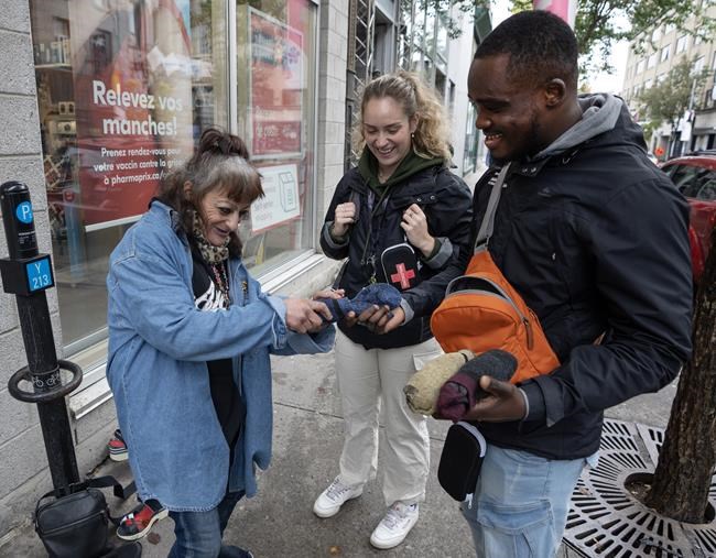 Montreal's social intervention squad contends with rising need, lack of shelter space | iNFOnews.ca Montreal's social intervention squad contends with rising need, lack of shelter space | iNFOnews.ca