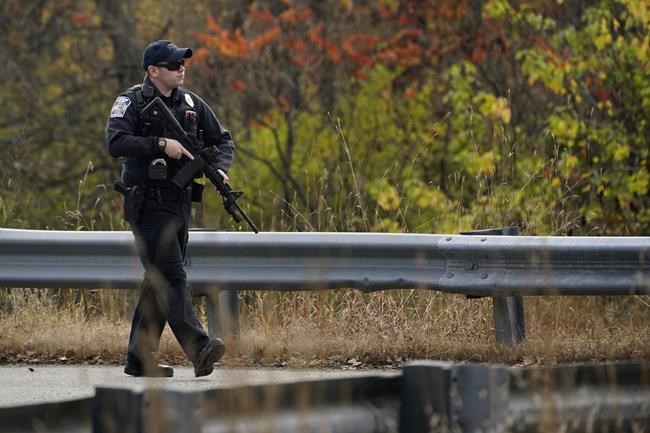 Canada Border Services Agency alerts guards to look out for wanted Maine gunman | iNFOnews.ca Canada Border Services Agency alerts guards to look out for wanted Maine gunman | iNFOnews.ca