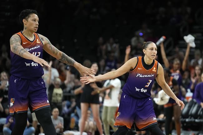 Brittney Griner, 5-time Olympian Diana Taurasi head up US national women's roster for November | iNFOnews.ca