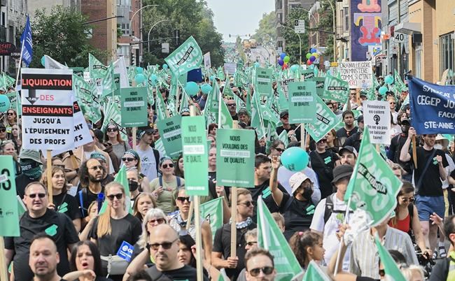 Quebec public sector unions say they will move forward with strikes after new offer | iNFOnews.ca