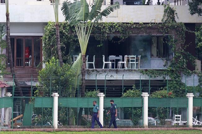 Bangladesh top court commutes death sentences of 7 militants to life in prison for 2016 cafe attack | iNFOnews.ca Bangladesh top court commutes death sentences of 7 militants to life in prison for 2016 cafe attack | iNFOnews.ca