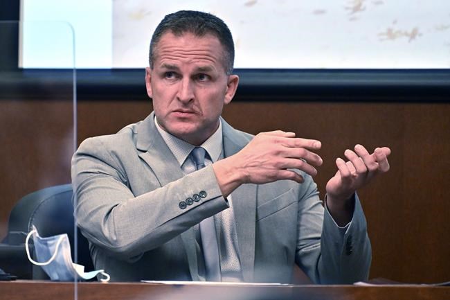 Ex-cop who fired into Breonna Taylor’s apartment in flawed, fatal raid goes on trial again | iNFOnews.ca Ex-cop who fired into Breonna Taylor’s apartment in flawed, fatal raid goes on trial again | iNFOnews.ca