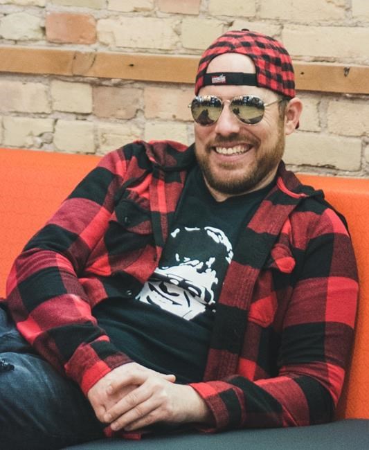 'A big heart': Smoke's Poutinerie founder Ryan Smolkin remembered for fun persona | iNFOnews.ca 'A big heart': Smoke's Poutinerie founder Ryan Smolkin remembered for fun persona | iNFOnews.ca