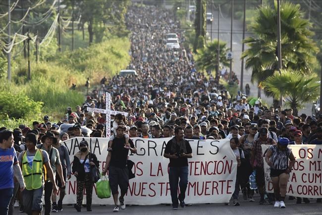 Some 5,000 migrants set out on foot from Mexico's southern border, tired of long waits for visas | iNFOnews.ca Some 5,000 migrants set out on foot from Mexico's southern border, tired of long waits for visas | iNFOnews.ca