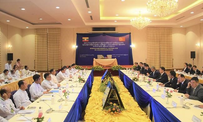 Senior Chinese official meets Myanmar leader for security talks as fighting rages in frontier area | iNFOnews.ca Senior Chinese official meets Myanmar leader for security talks as fighting rages in frontier area | iNFOnews.ca