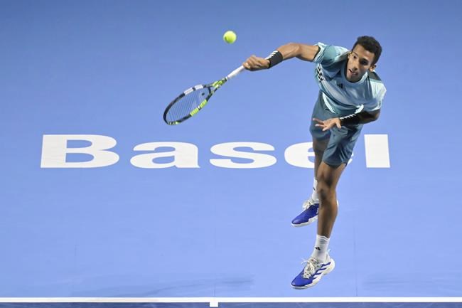 Auger-Aliassime eliminated from Paris Masters after second-round loss to Tsitsipas | iNFOnews.ca